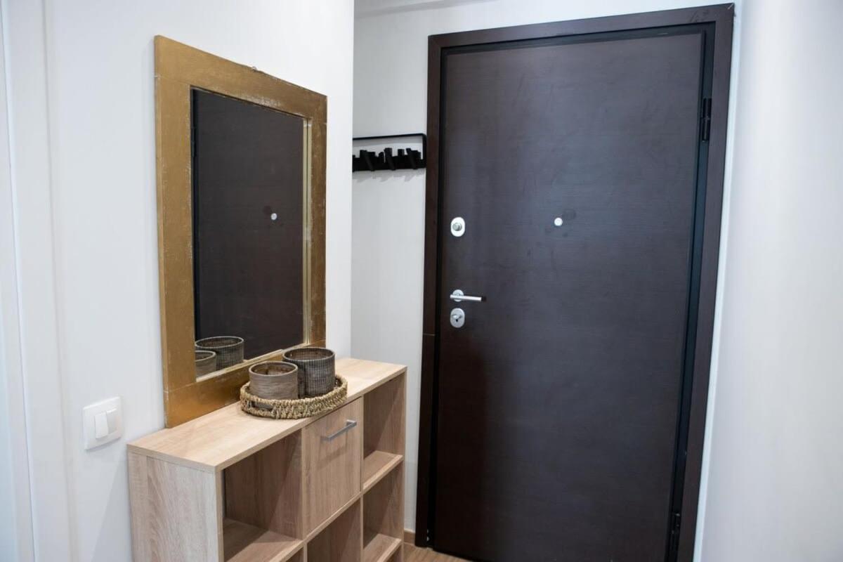 Cozy Modern Studio In Thessaloniki Apartment ภายนอก รูปภาพ